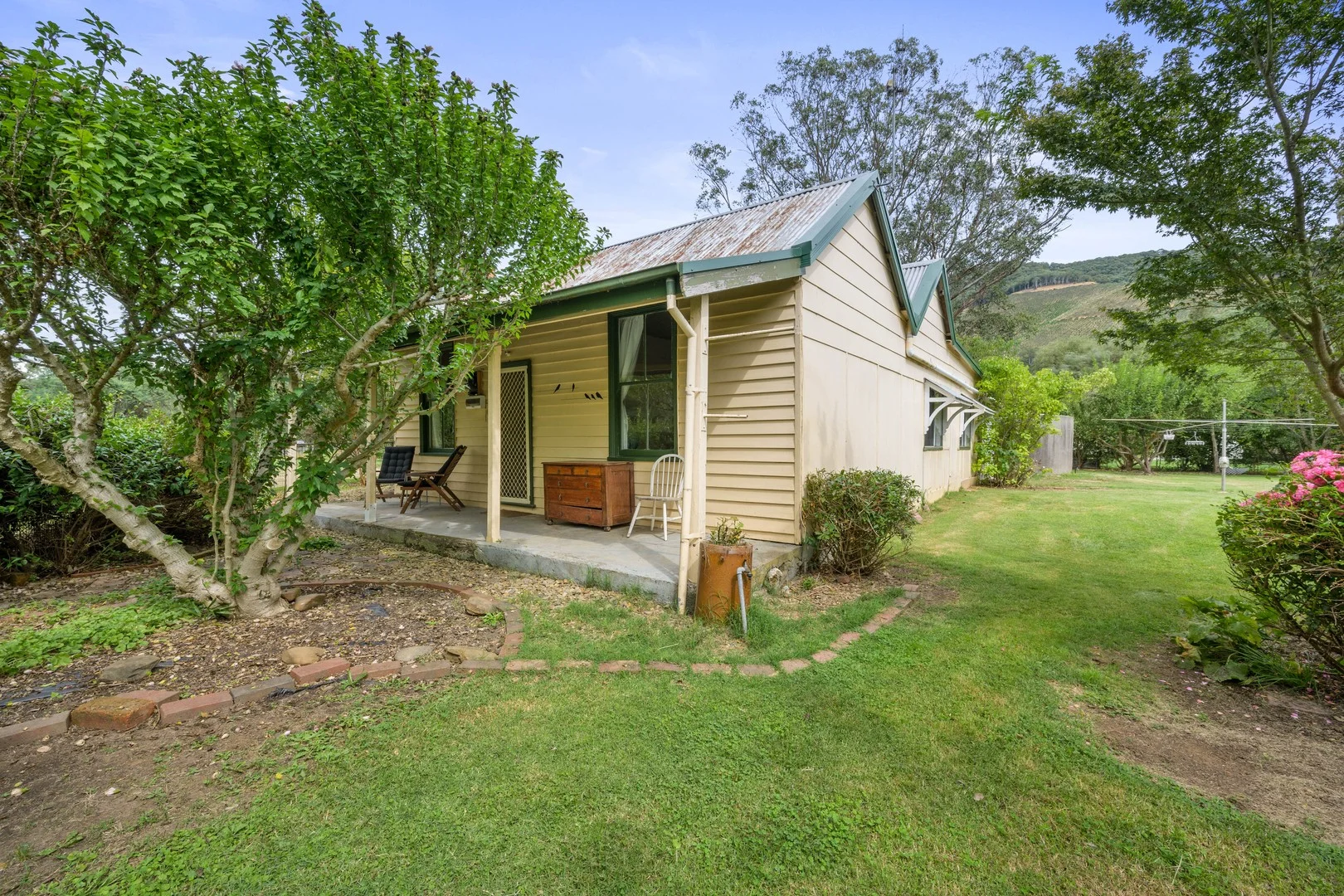 Additional image 2 of 42 Centenary Avenue, Wandiligong VIC 3744