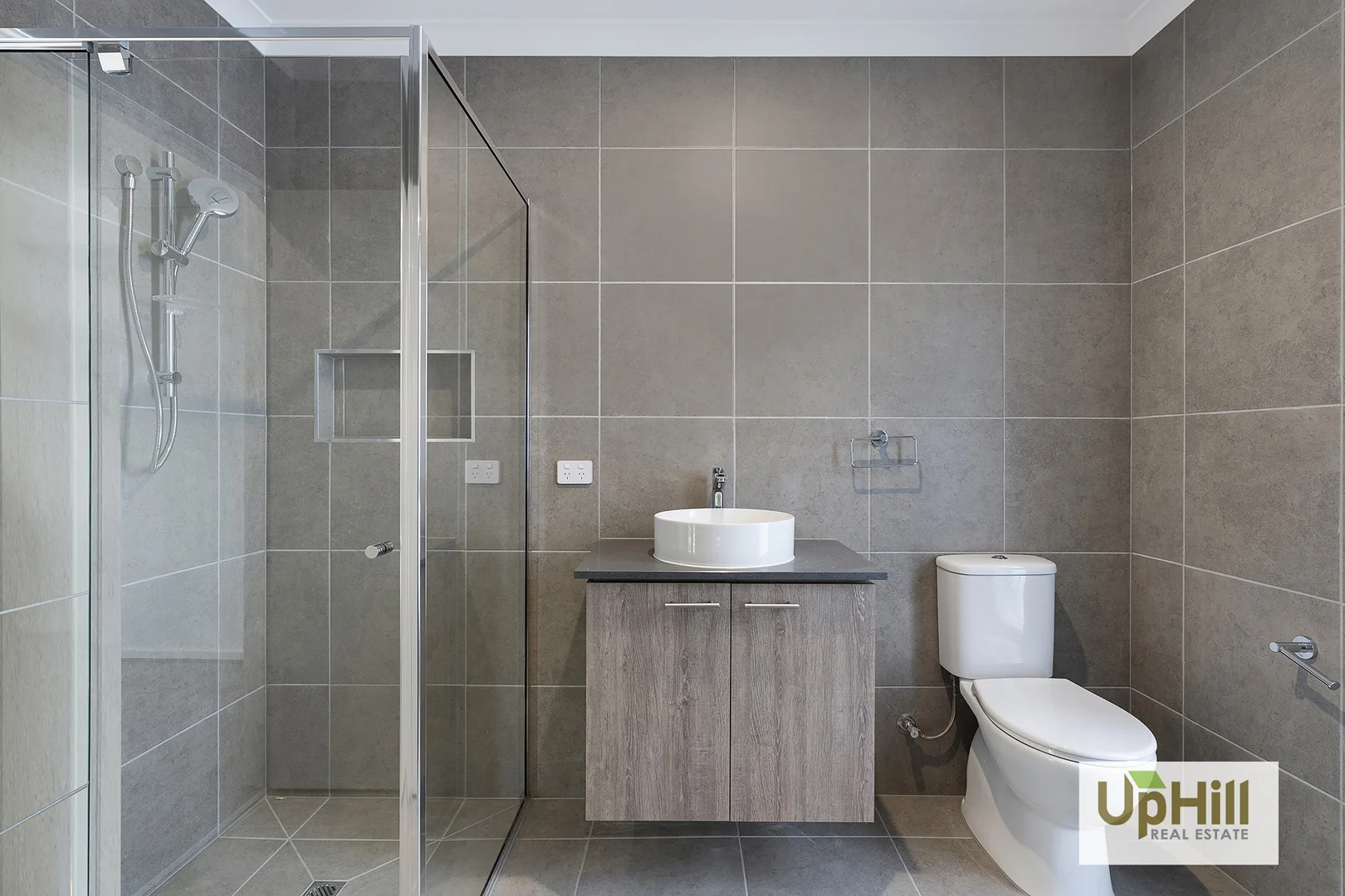 Additional image 2 of 65 Mary Street, Officer VIC 3809