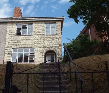 Monks Park Avenue, Bristol BS7