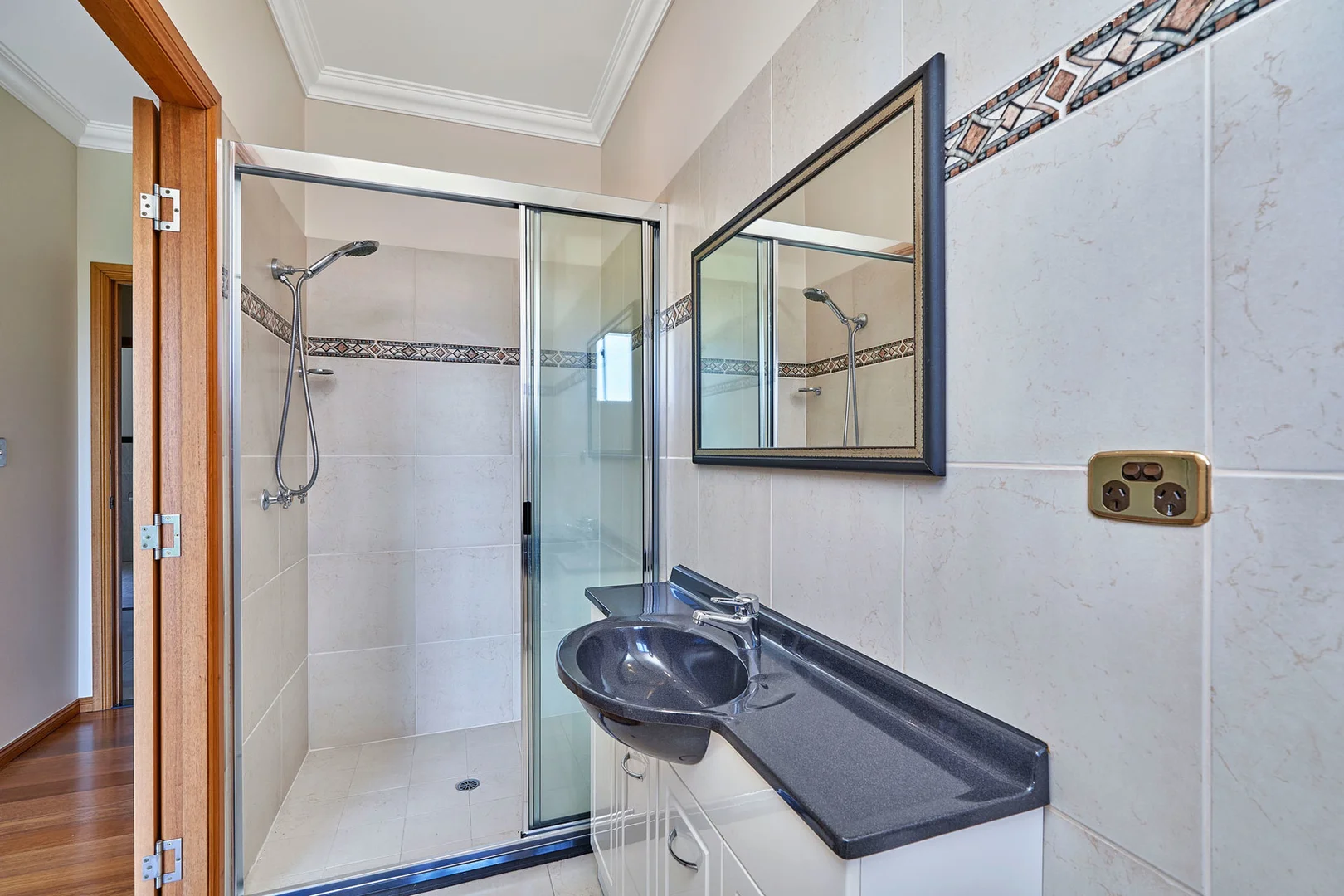 Additional image 21 of 5 Richmond Court, Mooroobool QLD 4870