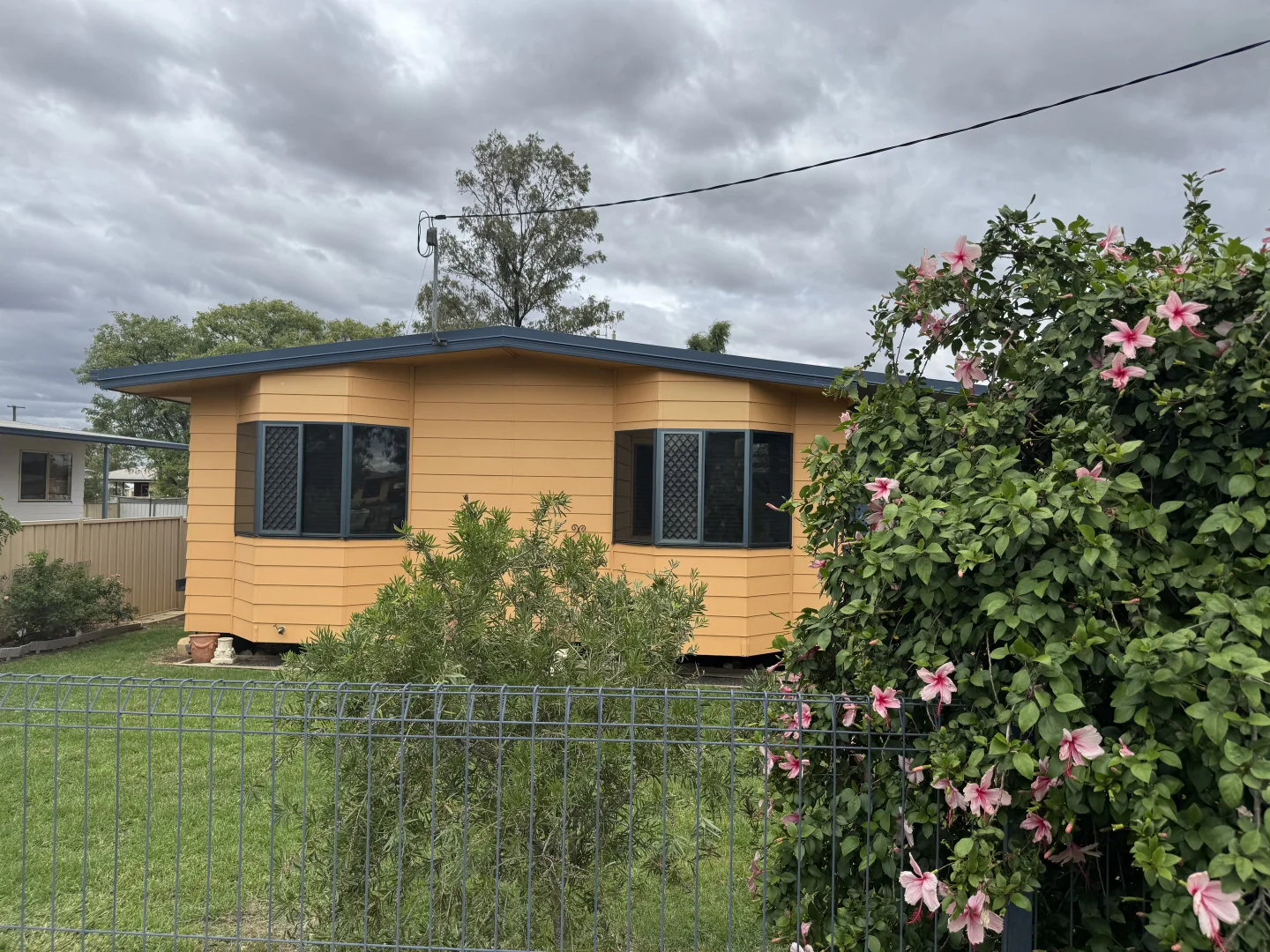 Additional image 27 of 19 Alex Parade, Roma QLD 4455