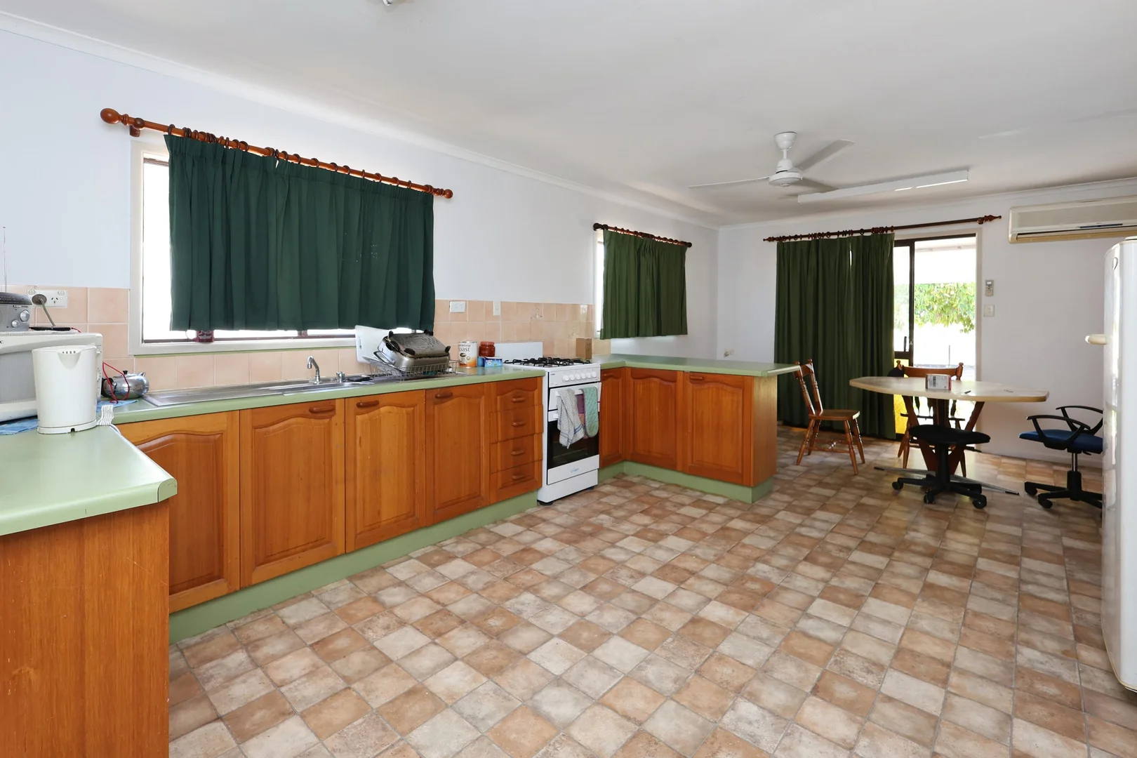 Additional image 4 of 44 Riverview Dr, Karumba QLD 4891