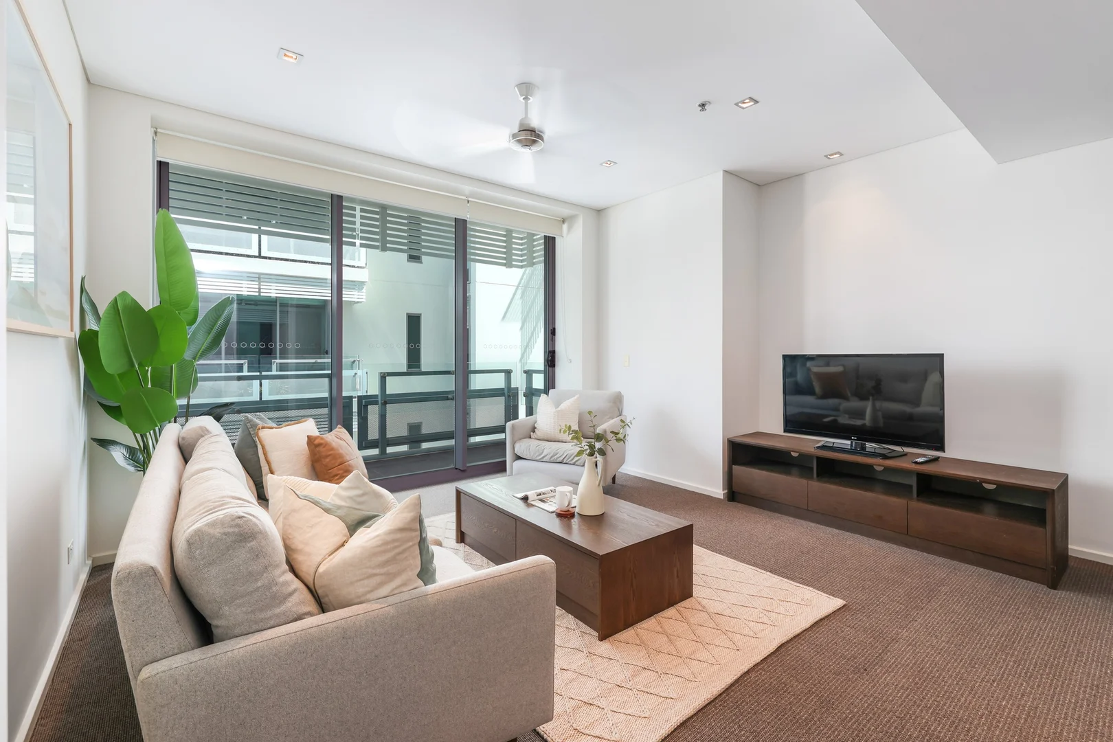 Additional image 25 of 219/130 Esplanade, Darwin City NT 0800