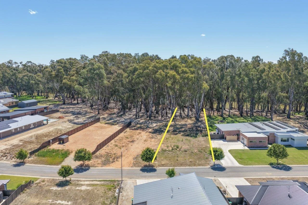 19 Armstrong Drive, Barham NSW 2732