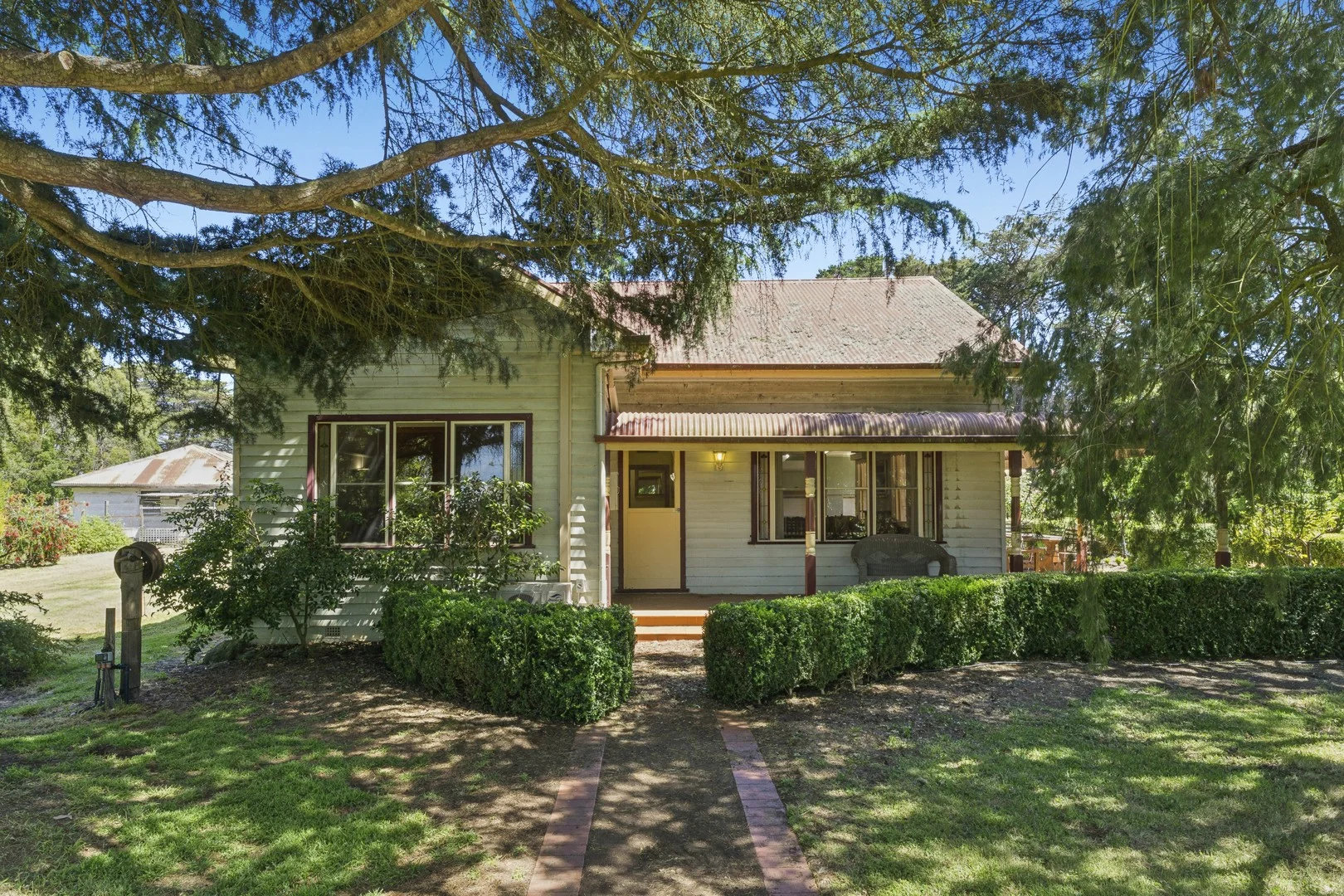 820 Camperdown-Cobden Road, Bostocks Creek VIC 3260