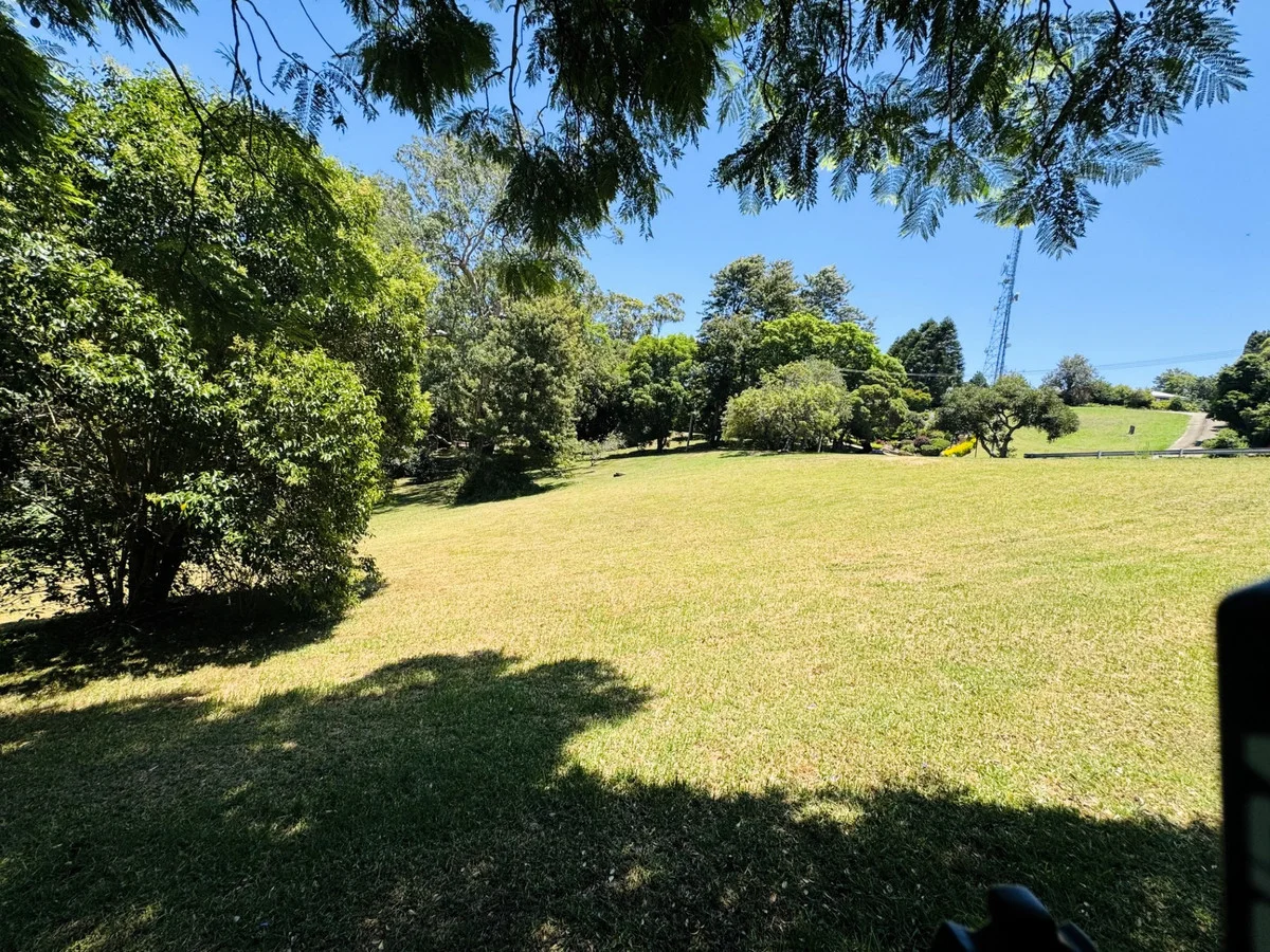 Additional image 4 of 25 Hilltop Crescent, Blue Mountain Heights QLD 4350