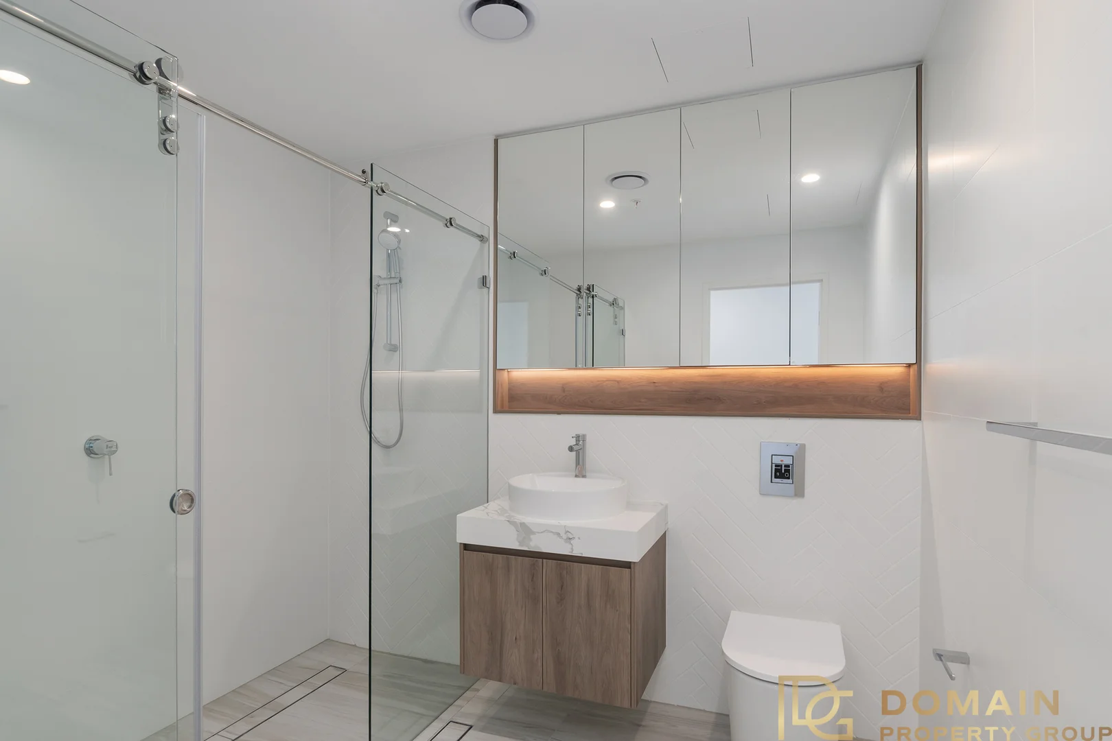 Additional image 9 of W1808/108 Donnison Street, Gosford NSW 2250