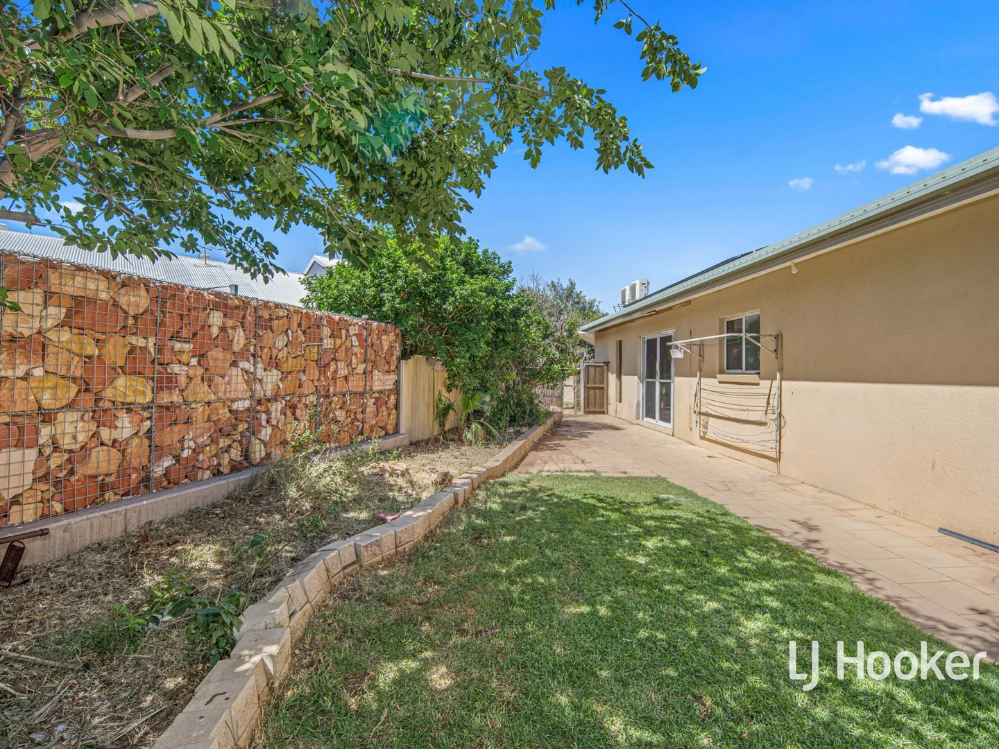 Additional image 25 of 5 Concord Court, Desert Springs NT 0870