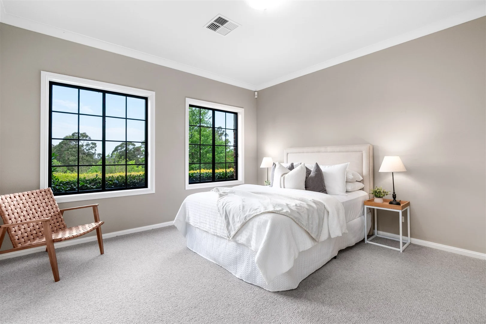 Additional image 27 of 8 Harby Avenue, Burradoo NSW 2576