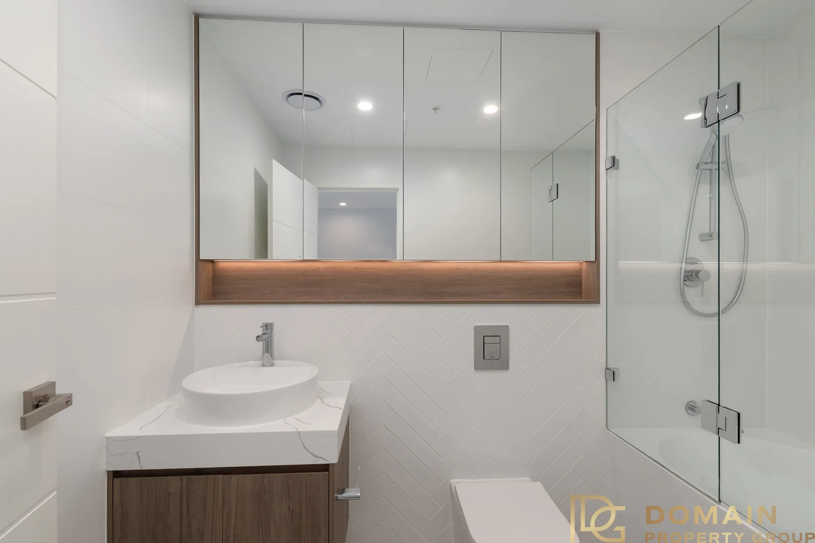 Additional image 11 of W1808/108 Donnison Street, Gosford NSW 2250