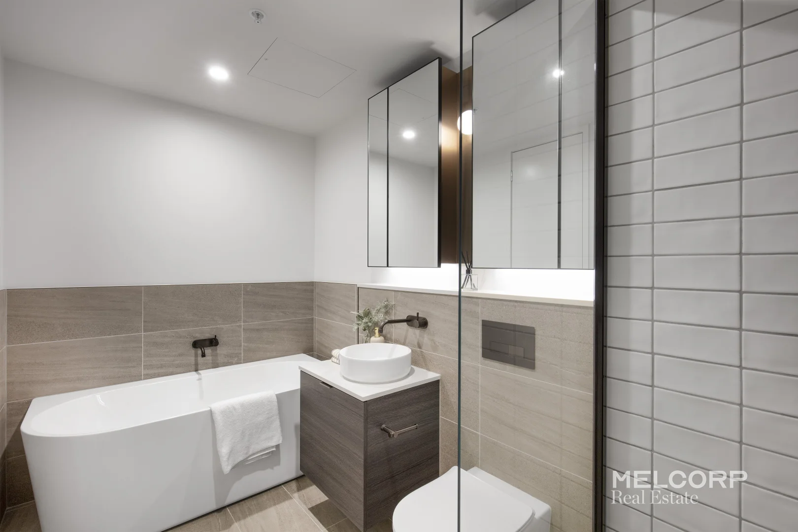 Additional image 6 of 907/288 Adderley Street, West Melbourne VIC 3003