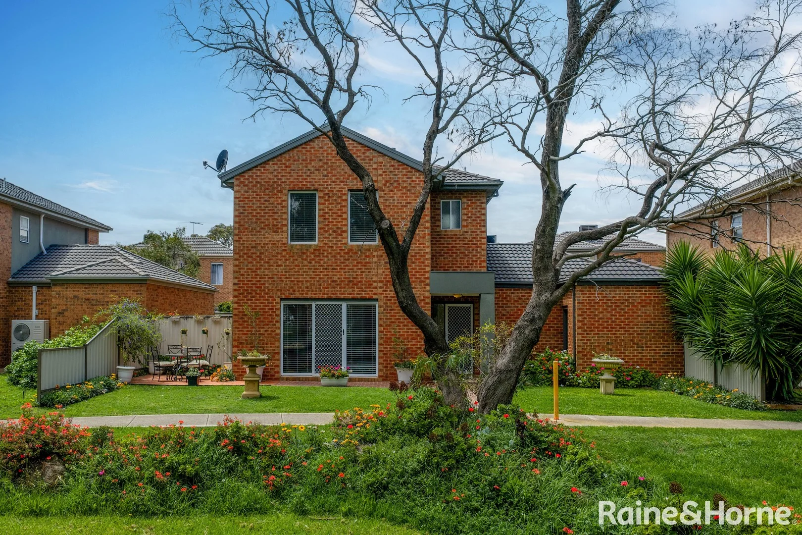 10/51-55 Tullidge Street, Melton VIC 3337