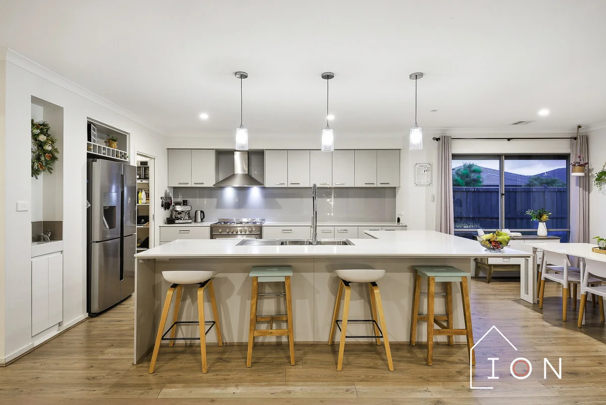 Additional image 4 of 27 Stonefox Circuit, Clyde North VIC 3978