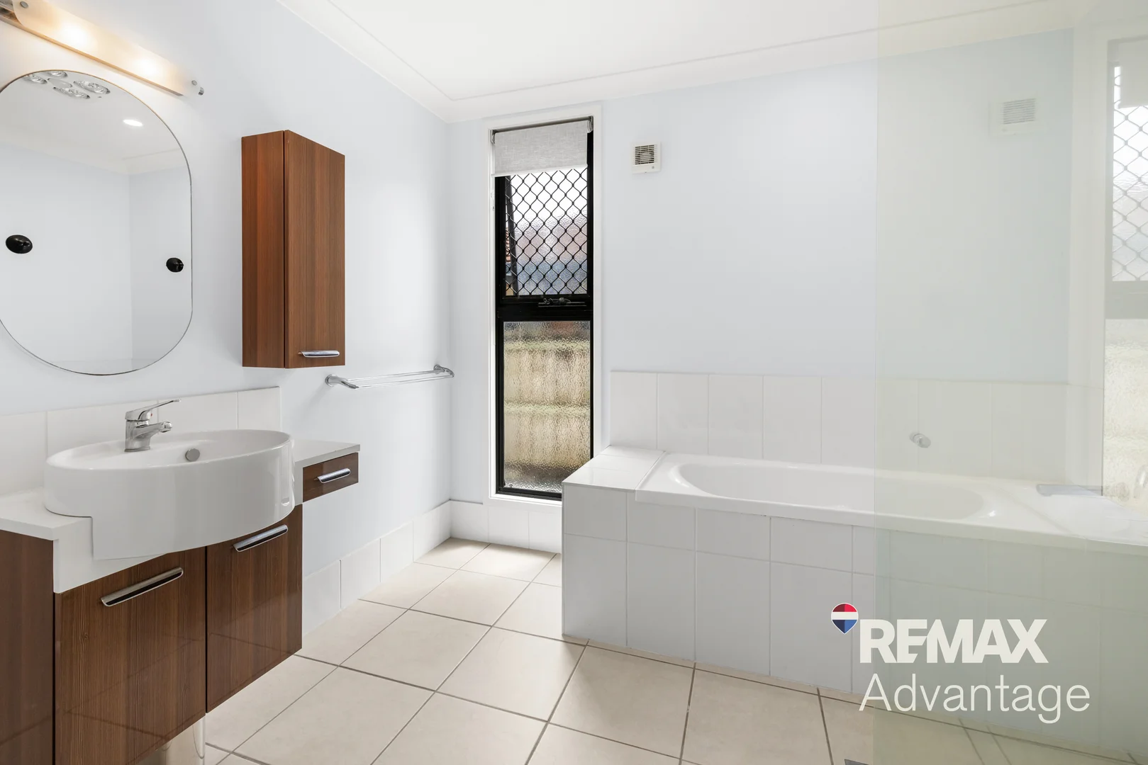 Additional image 31 of 49 Peel Street, Manly QLD 4179