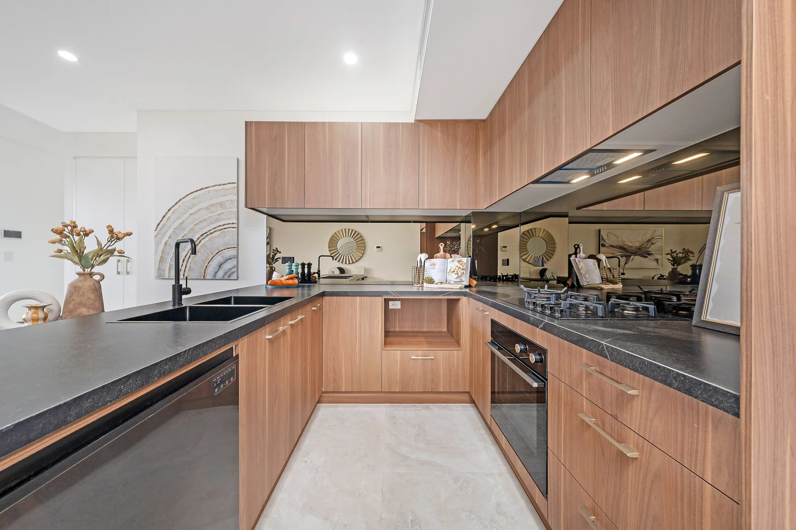 Additional image 2 of 607/10 Kamira Court, Villawood NSW 2163