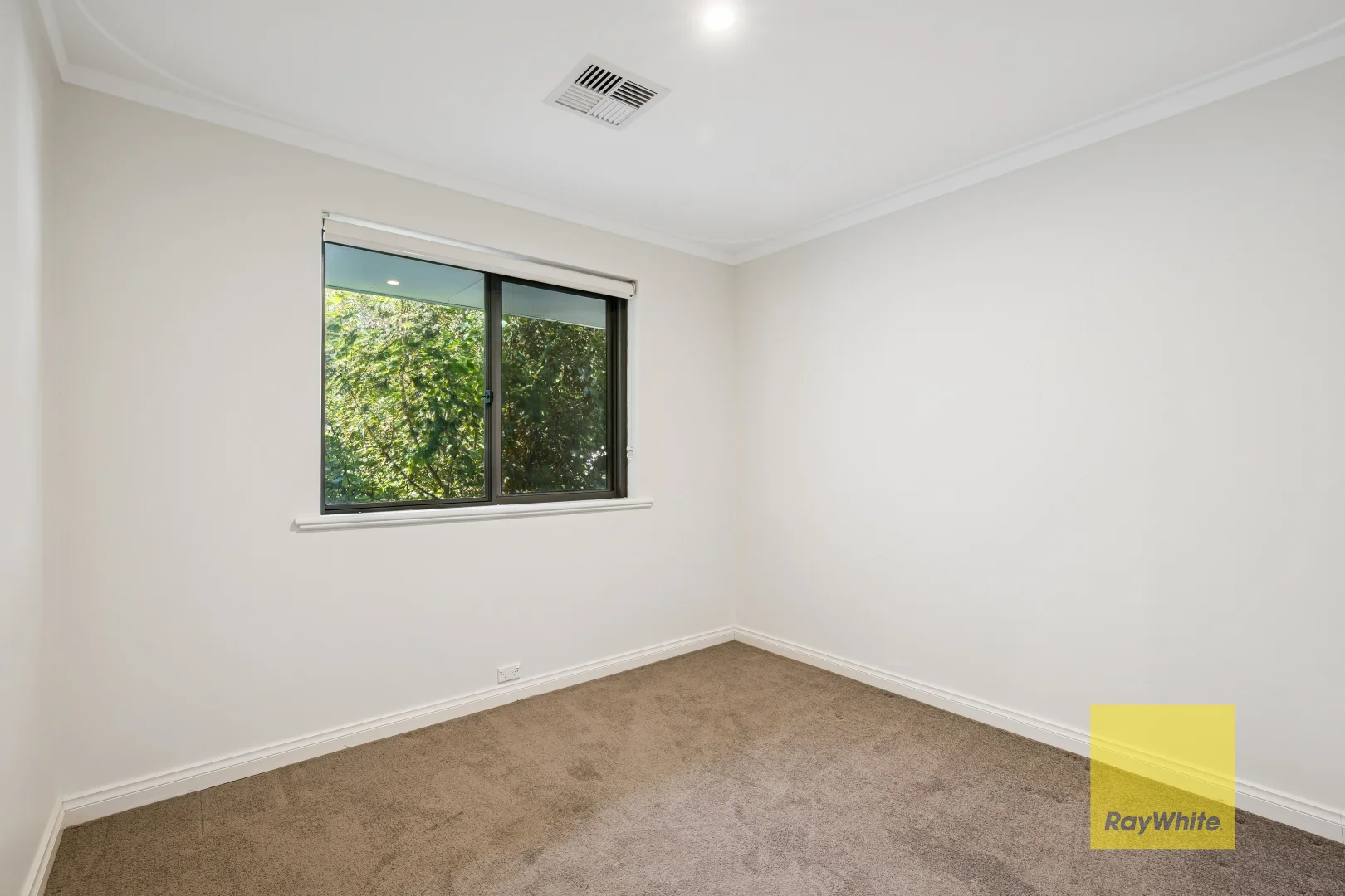 Additional image 21 of 24 Gunbar Way, Kalamunda WA 6076