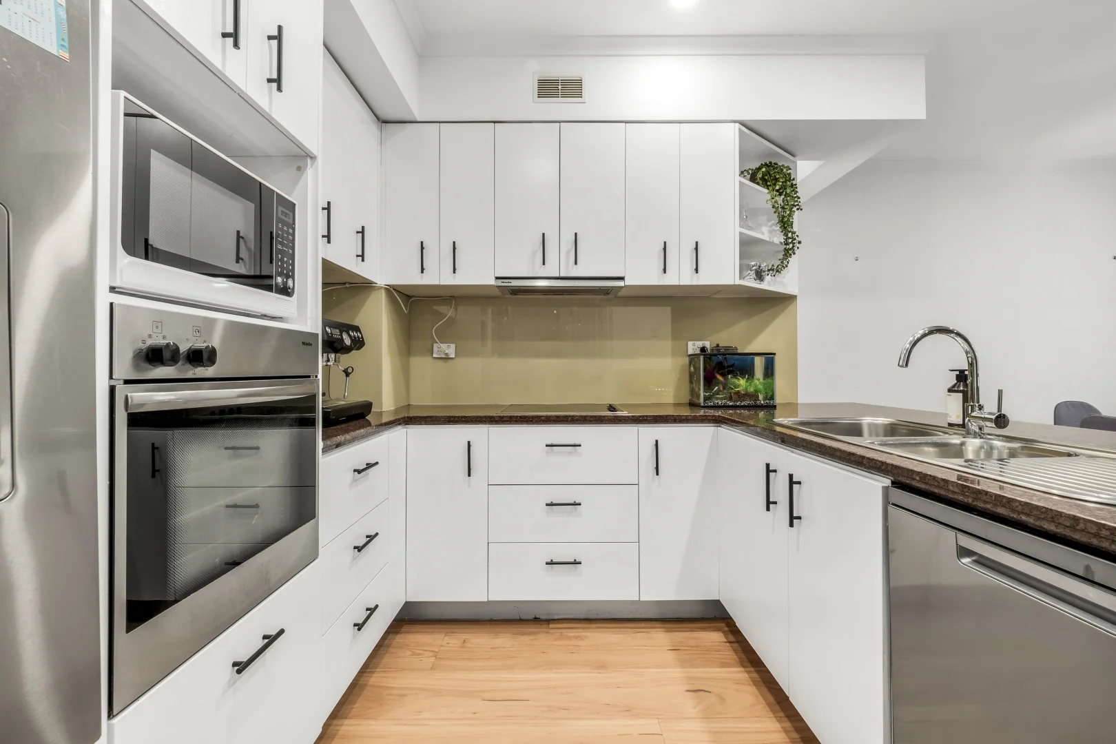 Additional image 9 of 27/76 Thorn Street, Kangaroo Point QLD 4169