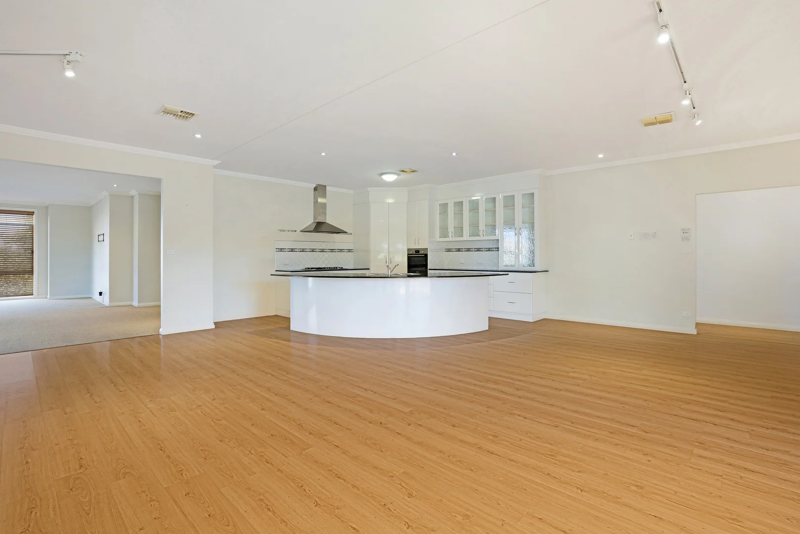 Additional image 9 of 72 The Grange, Tamworth NSW 2340