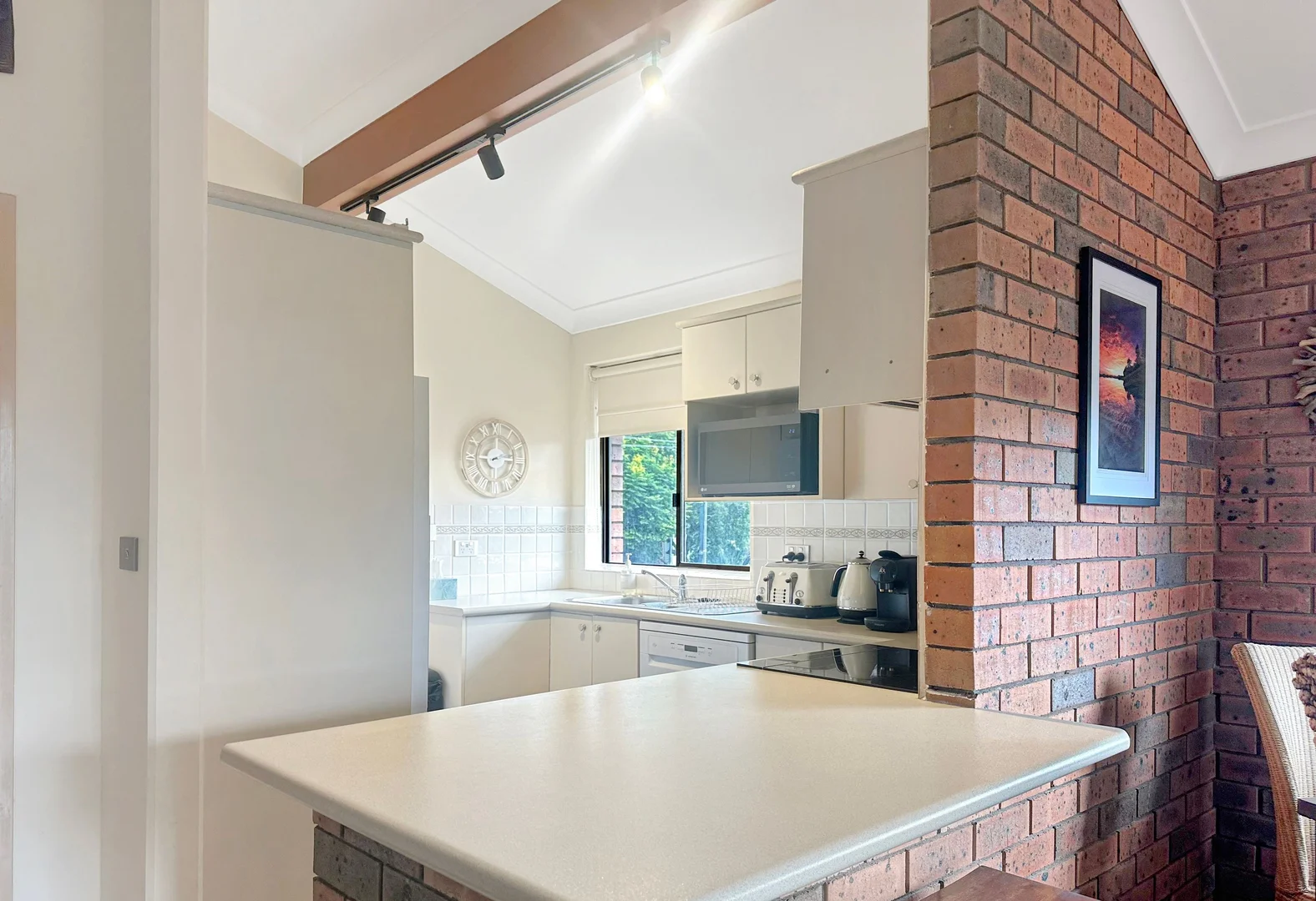 Additional image 5 of 7/33 Avoca Drive, Avoca Beach NSW 2251