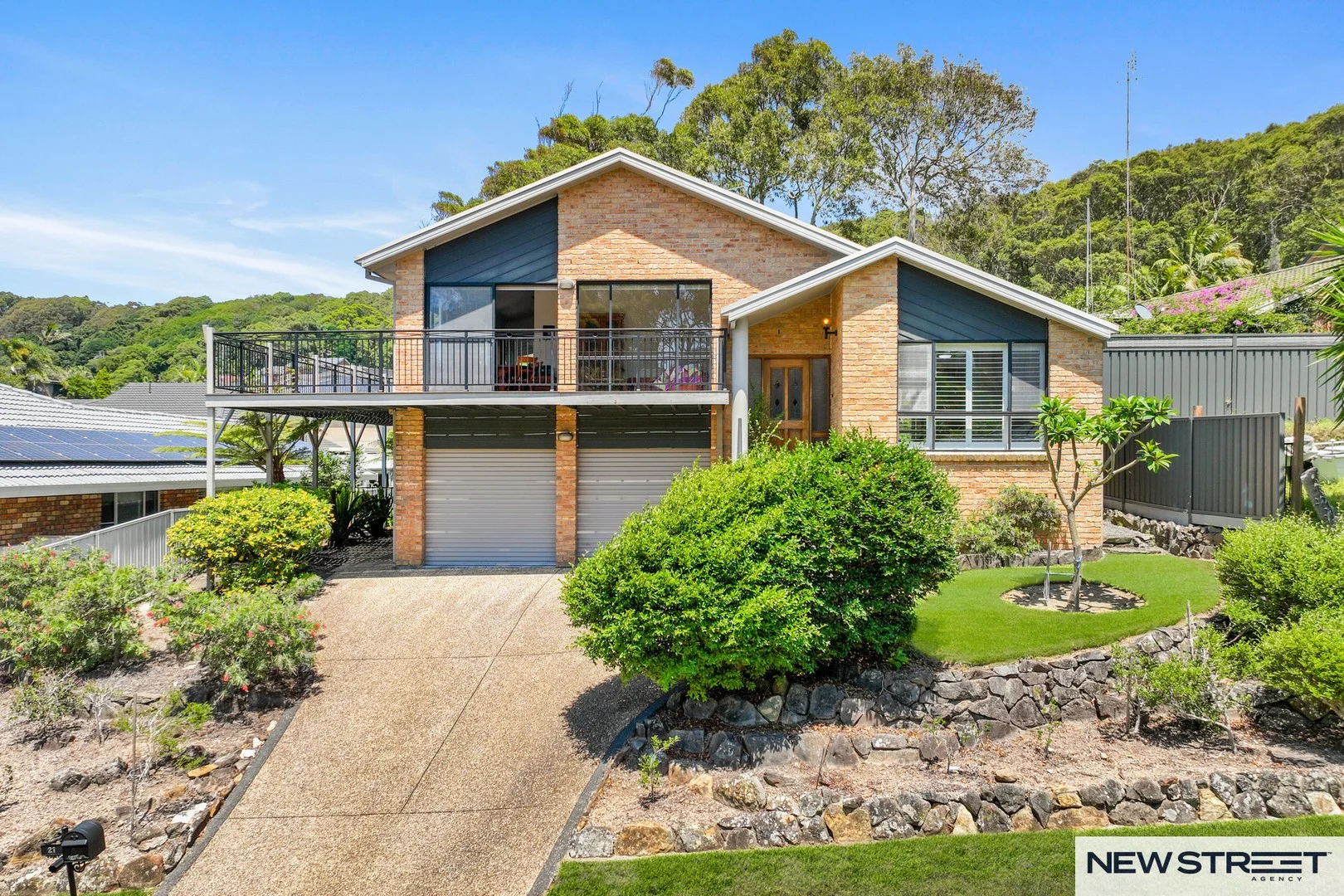 Additional image 2 of 21 Copper Valley Close, Caves Beach NSW 2281