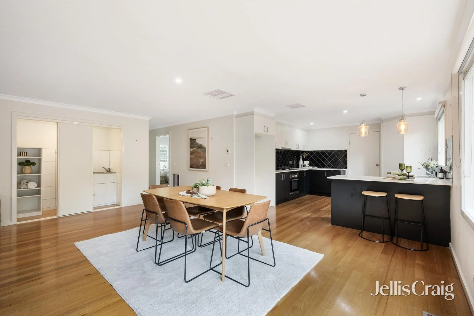 Additional image 6 of 2/123 Lincoln Road, Croydon VIC 3136