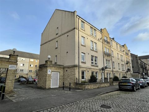 10/5 Mitchell Street, Leith Links, Edinburgh EH6
