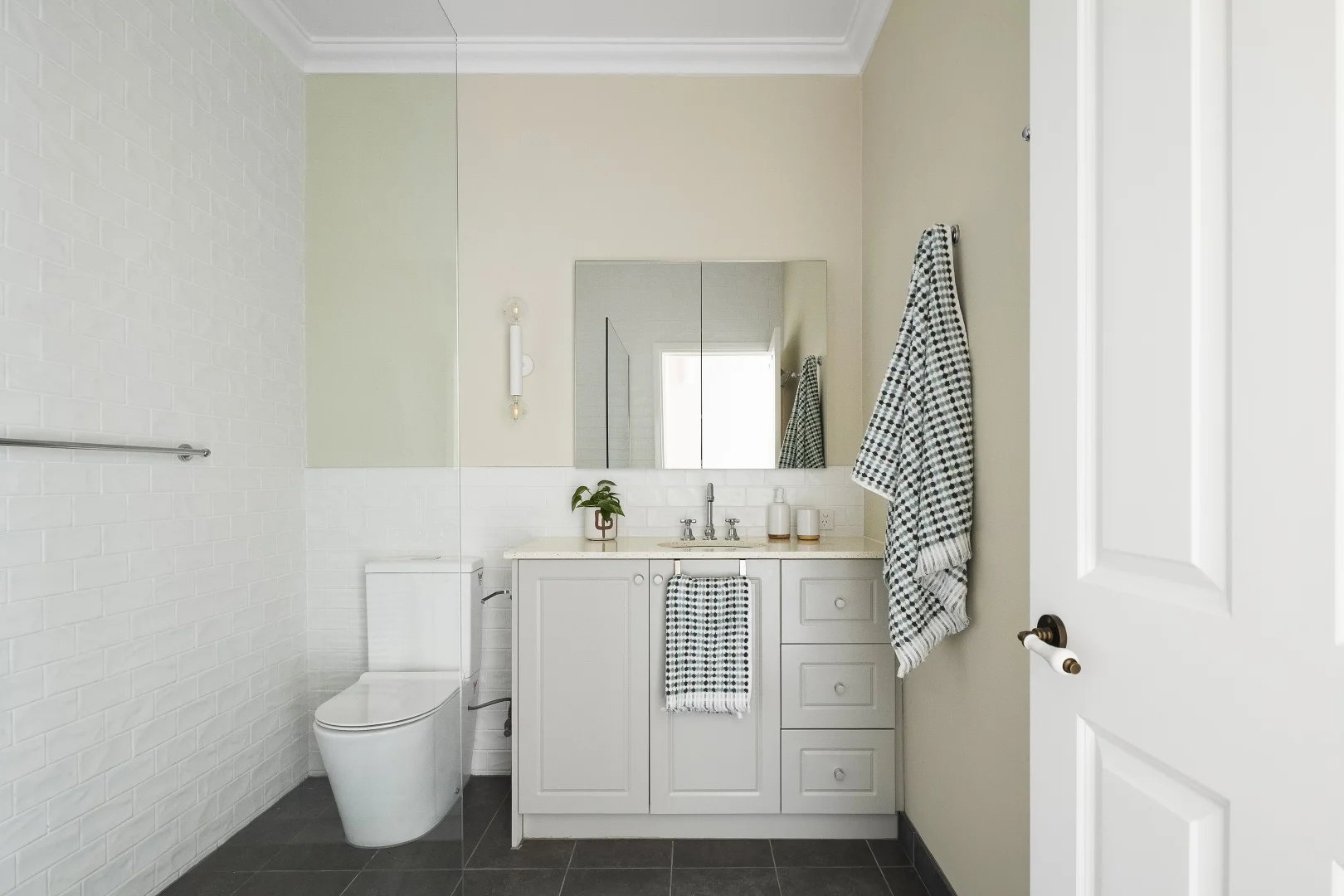 Additional image 8 of 112A Moorooduc Highway, Frankston South VIC 3199