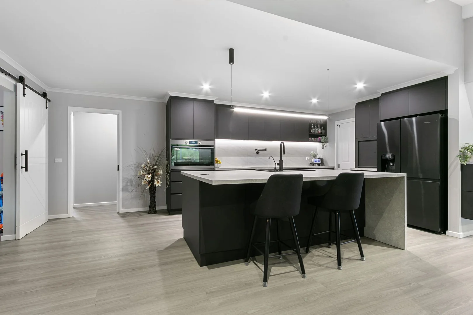 Additional image 3 of 415 Glendonald Road, Hazelwood South VIC 3840