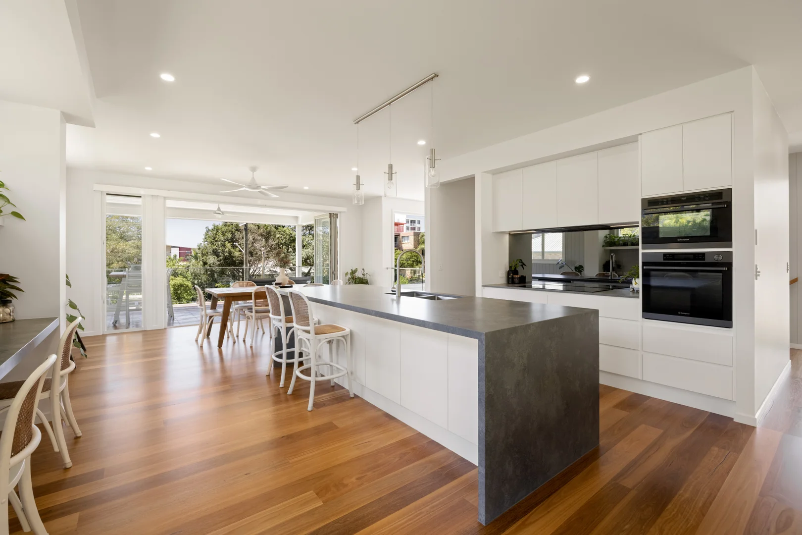 Additional image 9 of 36 Upper Gay Terrace, Kings Beach QLD 4551