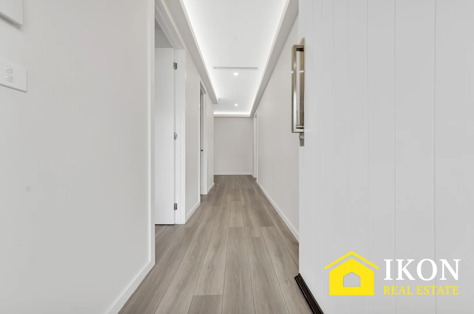 Additional image 2 of 15 HUNTINGTOWER AVENUE, Mickleham VIC 3064