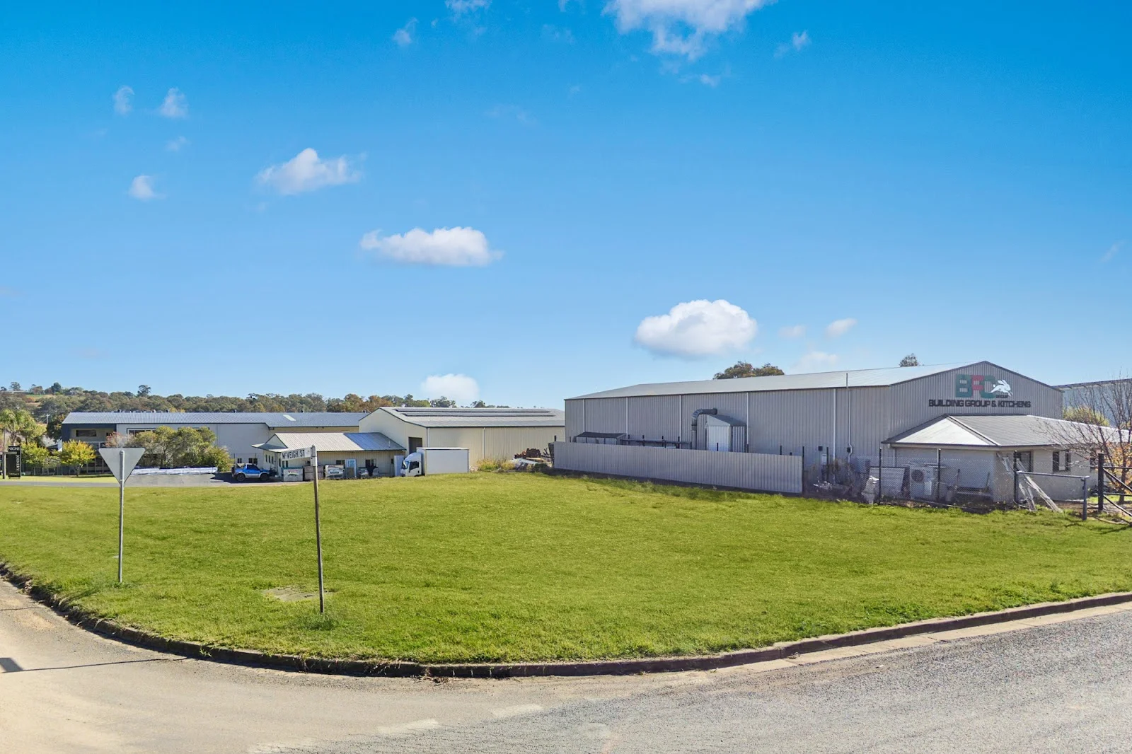 11 Templemore Street, Young NSW 2594