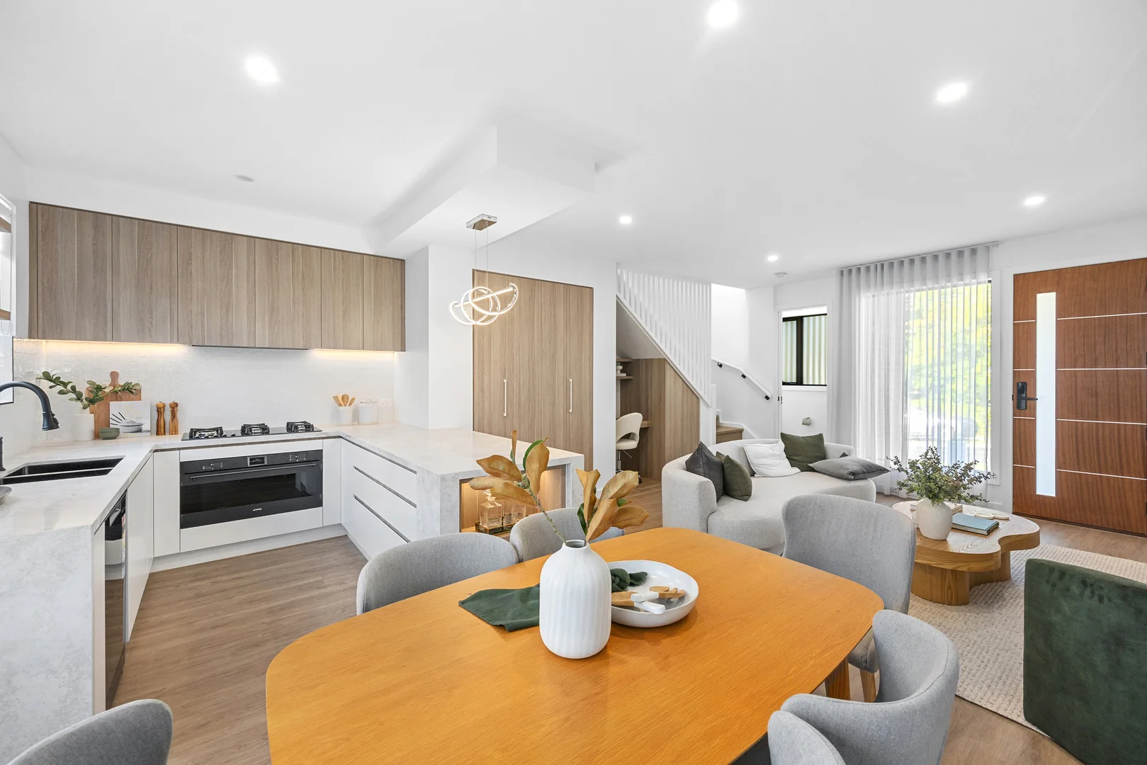 Additional image 4 of 3 & 6/28-30 Zealandia Road East, Croydon North VIC 3136