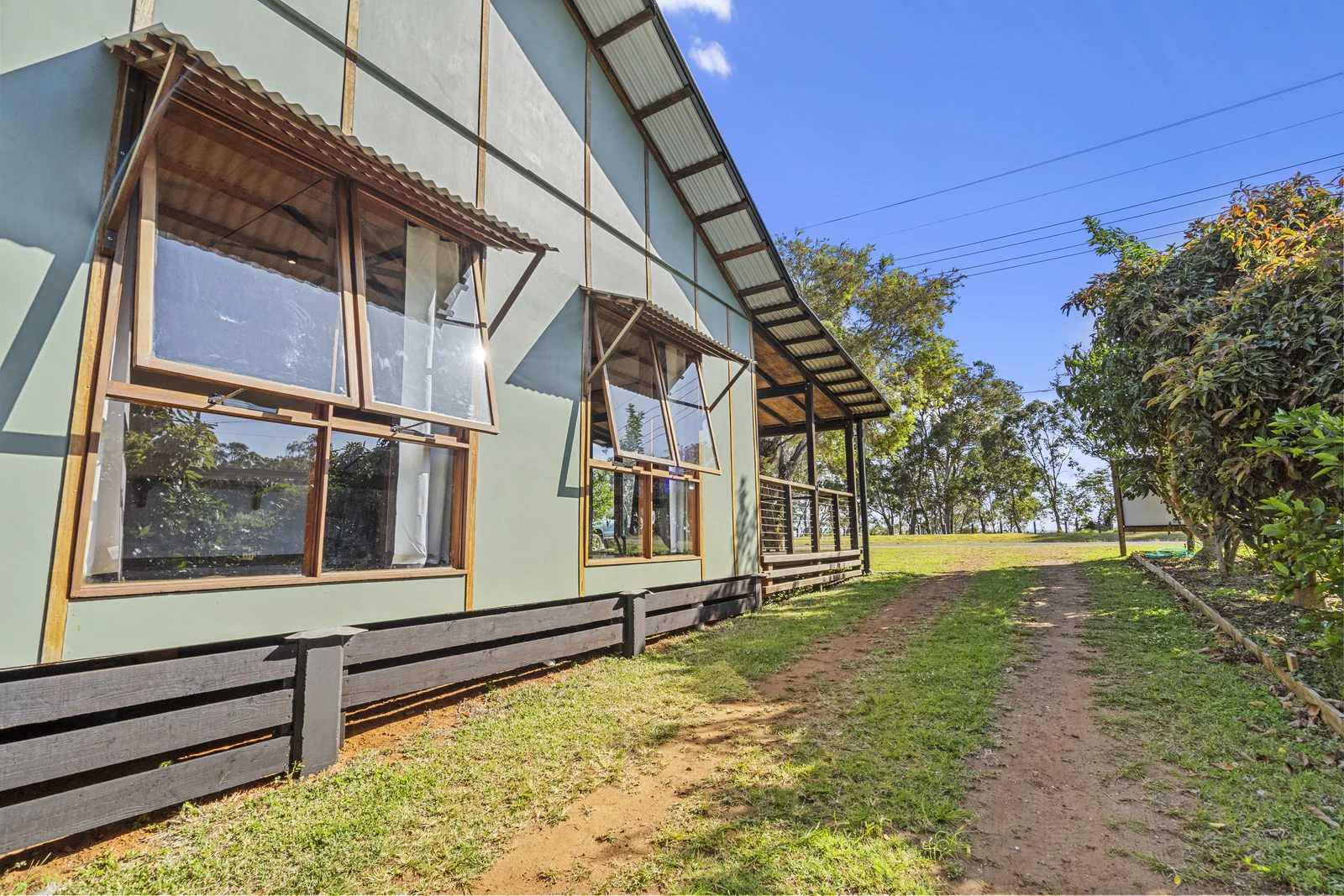 Additional image 49 of 18 Oxley Parade, Dunwich QLD 4183