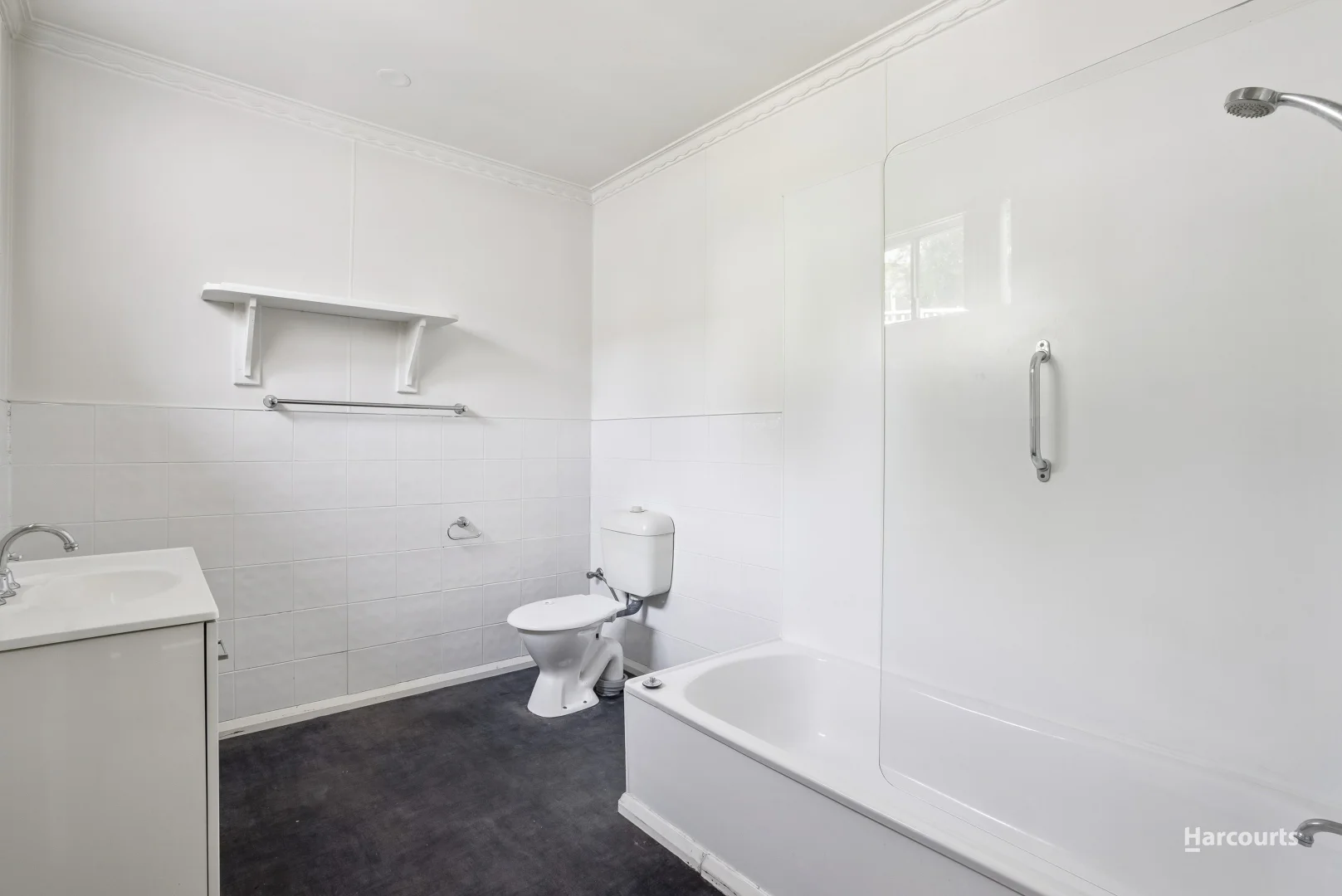 Additional image 10 of 234 East Derwent Highway, Lindisfarne TAS 7015