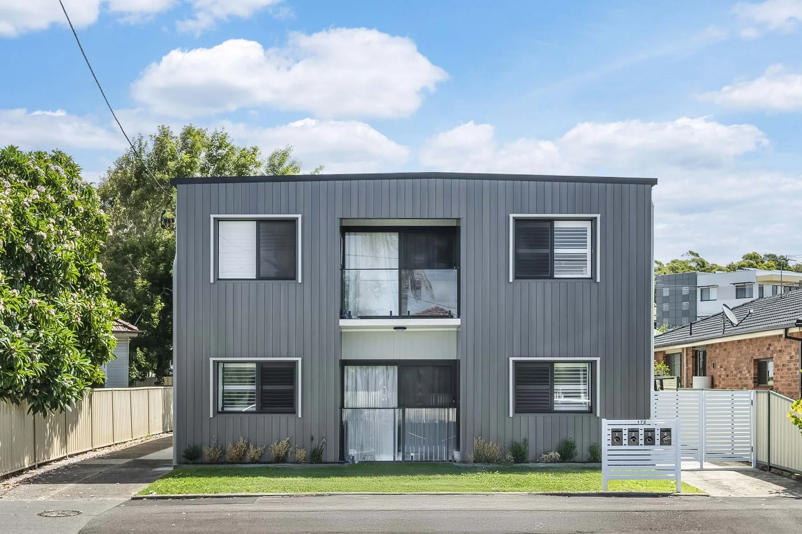 172 Broadmeadow Road, Broadmeadow NSW 2292