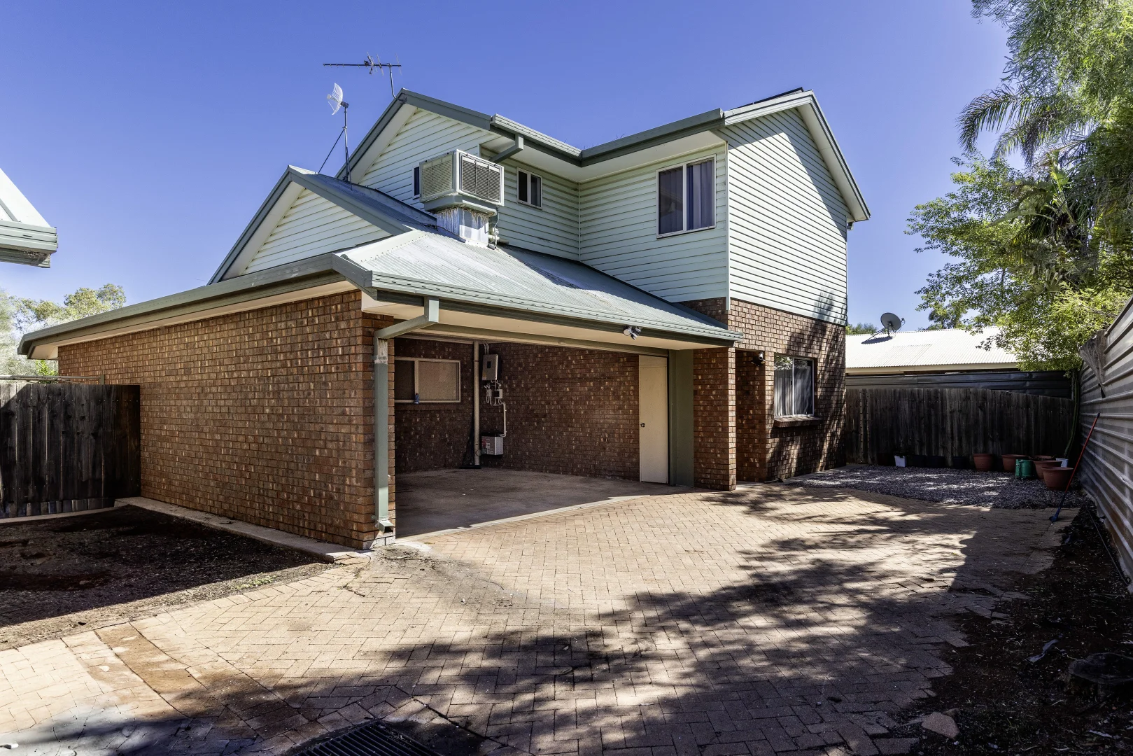 Additional image 16 of 3/2 Caterpillar Court, Desert Springs NT 0870