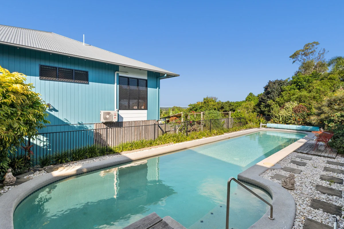 Additional image 5 of 8-10 Melia Court, Dundowran Beach QLD 4655