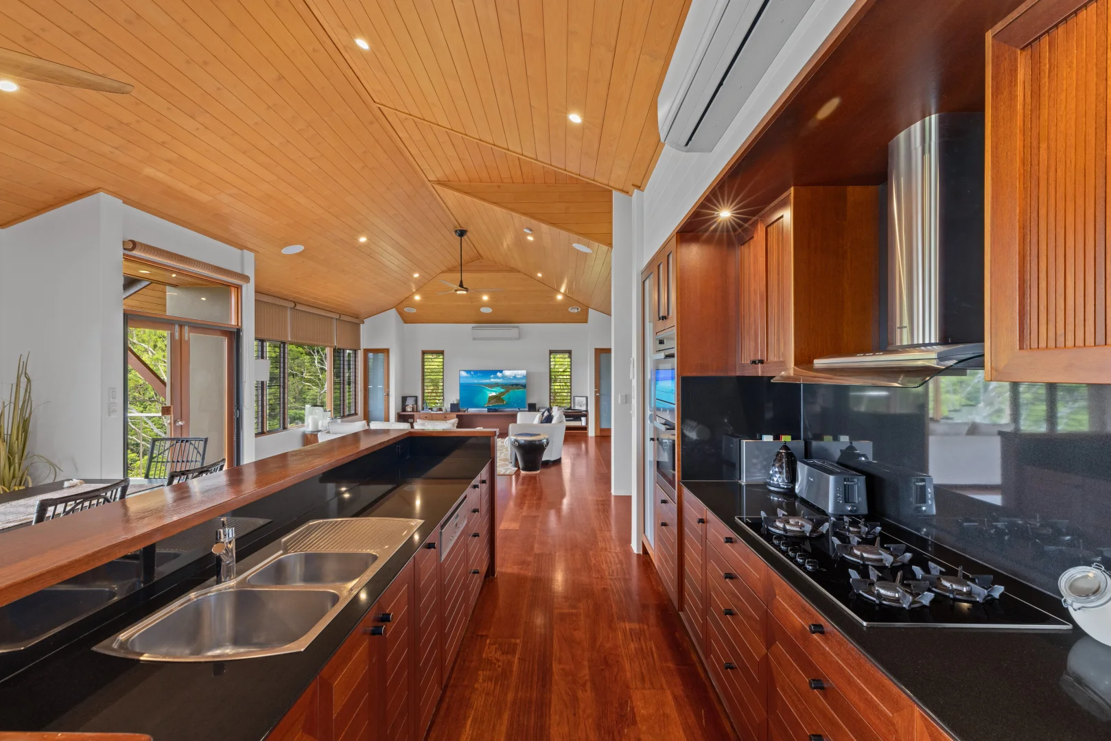 Additional image 20 of Iluka 6 Whitsunday Boulevard, Hamilton Island QLD 4803