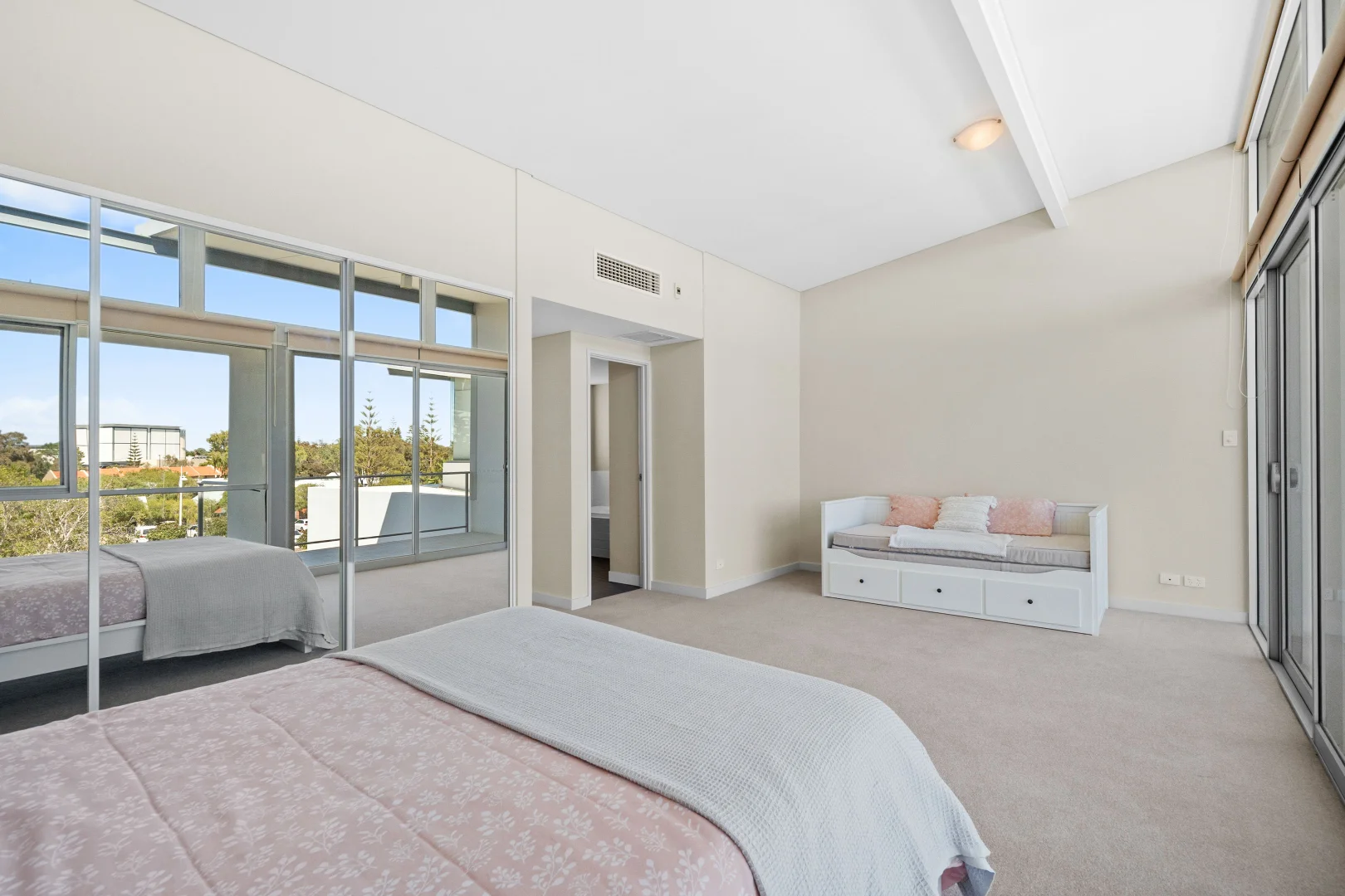Additional image 24 of 5/4 Torcello Mews, Mandurah WA 6210
