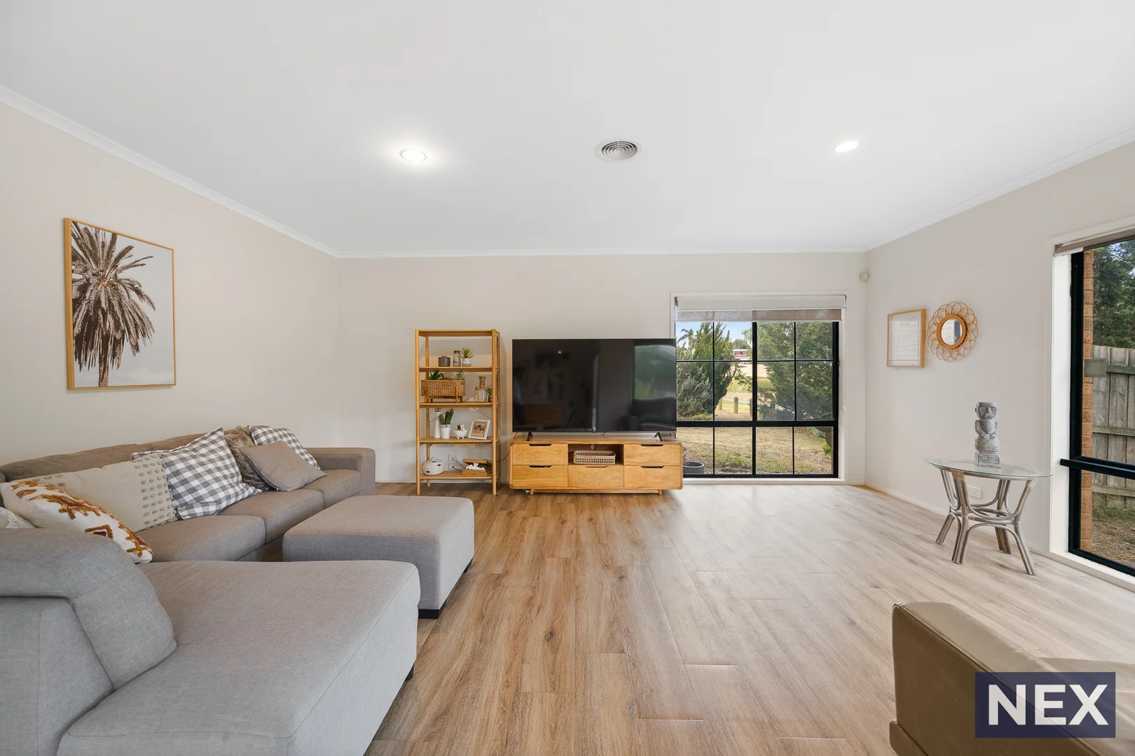 Additional image 15 of 32 Runnymeade Lane, Brookfield VIC 3338