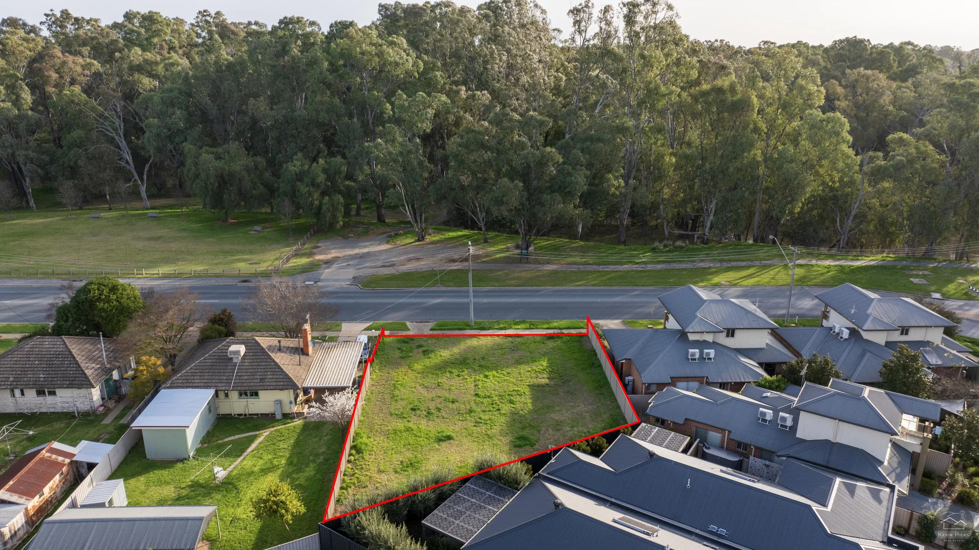 153 The Boulevard, Shepparton VIC 3630 photo 3