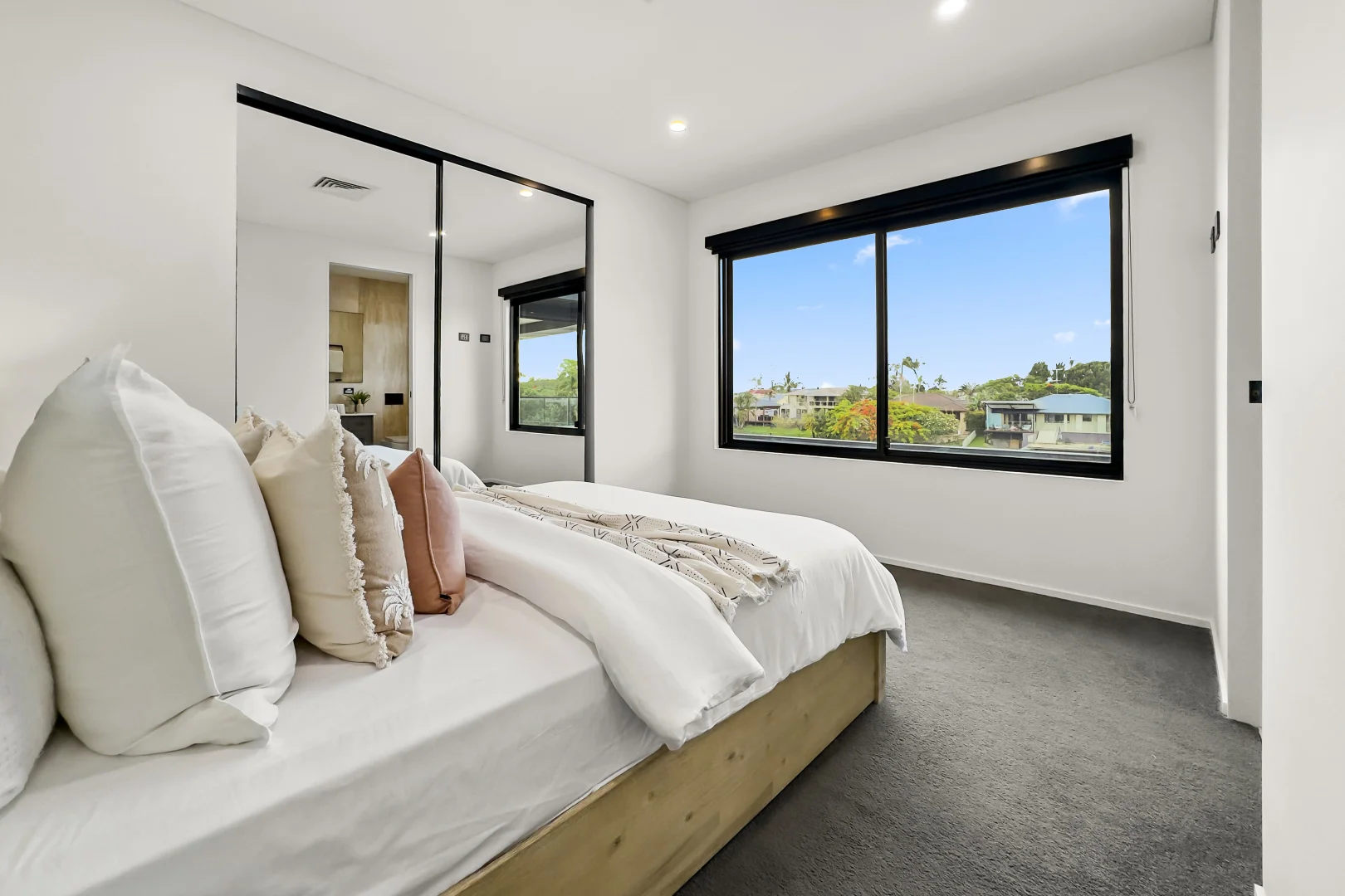 Additional image 30 of 11 Gretel Drive, Mermaid Waters QLD 4218