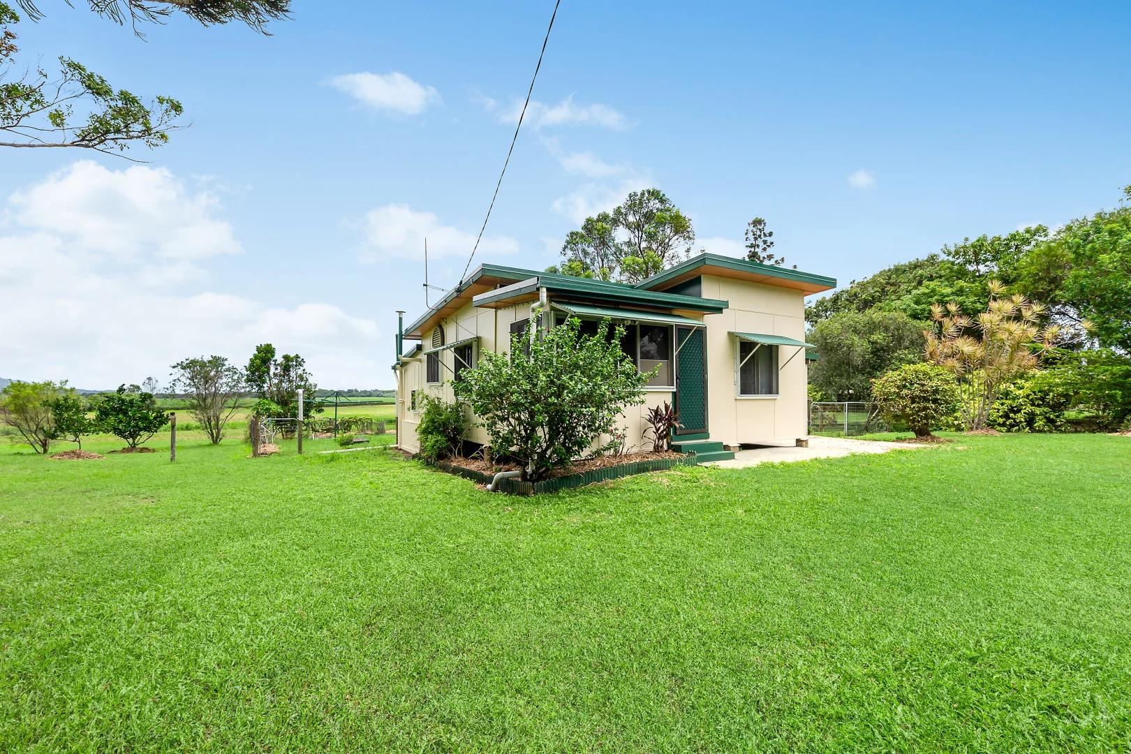 Additional image 3 of 468 Shute Harbour Road, Mount Julian QLD 4800
