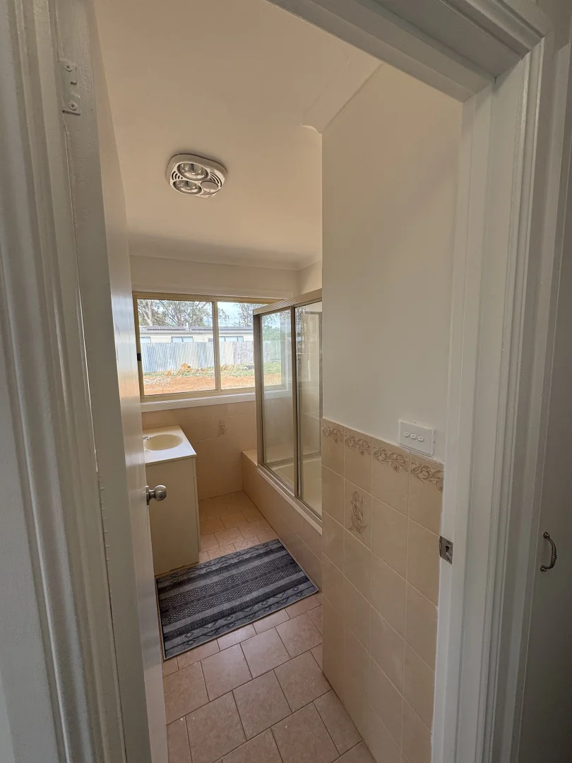 Additional image 6 of 42 Belmore Street, Woodstock NSW 2793