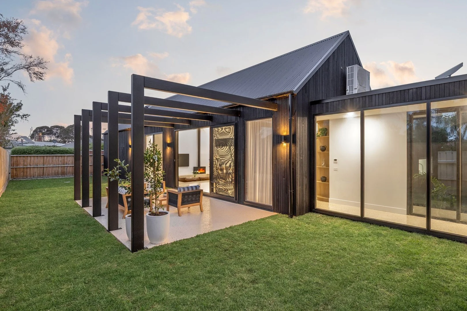 Additional image 2 of 220 Kilgour Street, Geelong VIC 3220