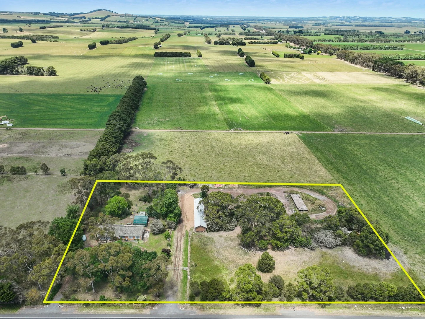 5609 Princes Highway, Boorcan VIC 3265
