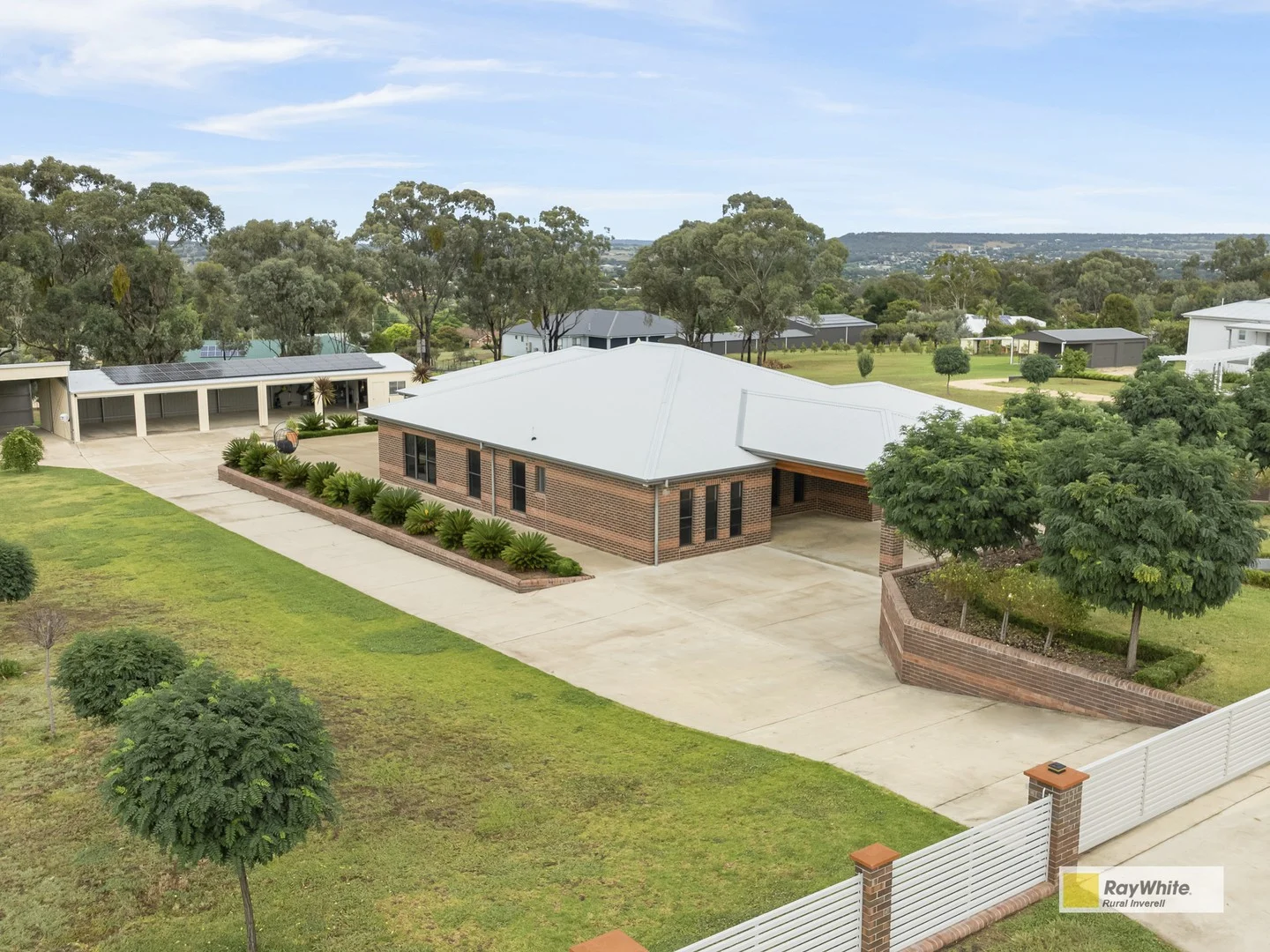 11 Wolbah Close, Inverell NSW 2360
