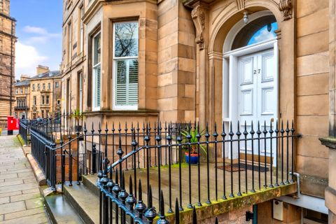 27 (2F) Douglas Crescent, Edinburgh, West End EH12