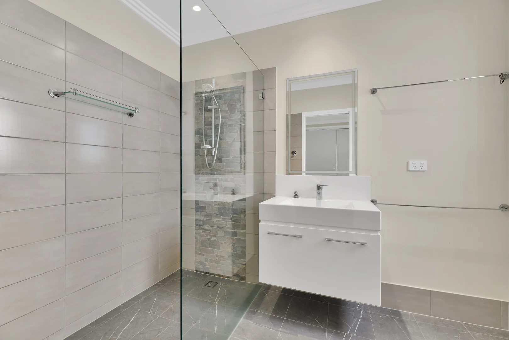 Additional image 30 of 38 Renoir Cr, Forest Lake QLD 4078