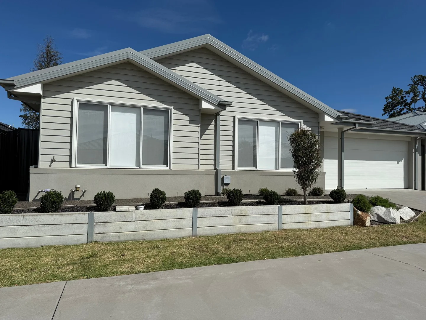 12 Addison Close, Officer VIC 3809